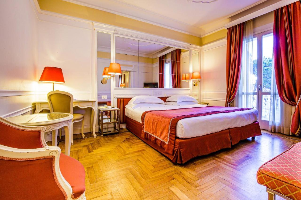 Grand Hotel Des Bains Riccione Exterior photo